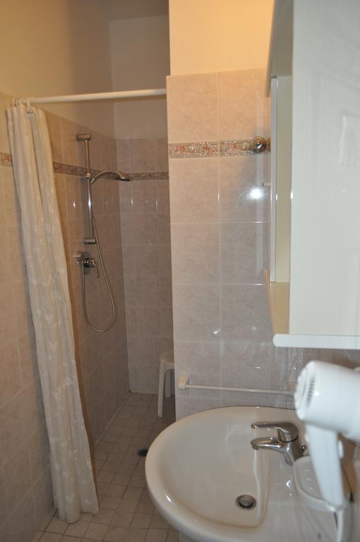 Hotel Mimosa Bellaria-Igea Marina Pokoj fotografie